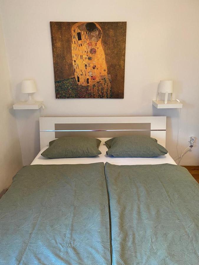 Modern Apartment In Poreč Kültér fotó